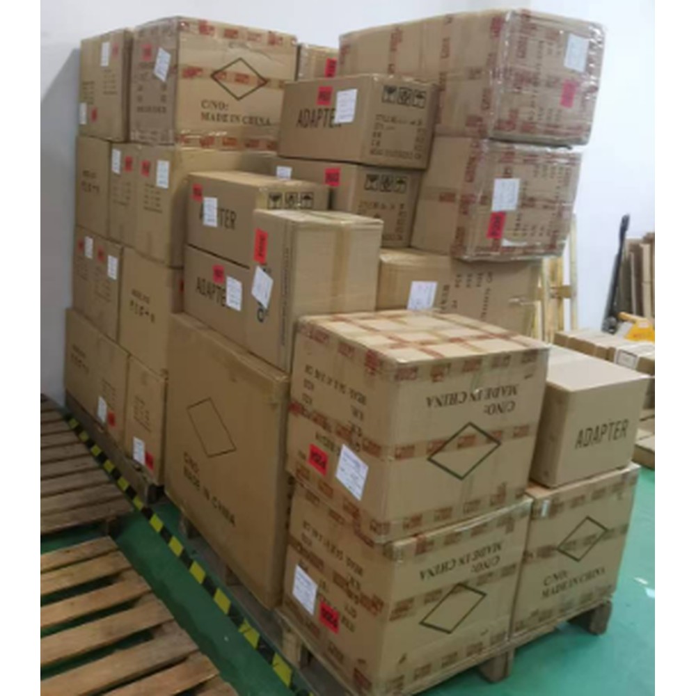 Mixed supplier cartons consolidated for one shipment
